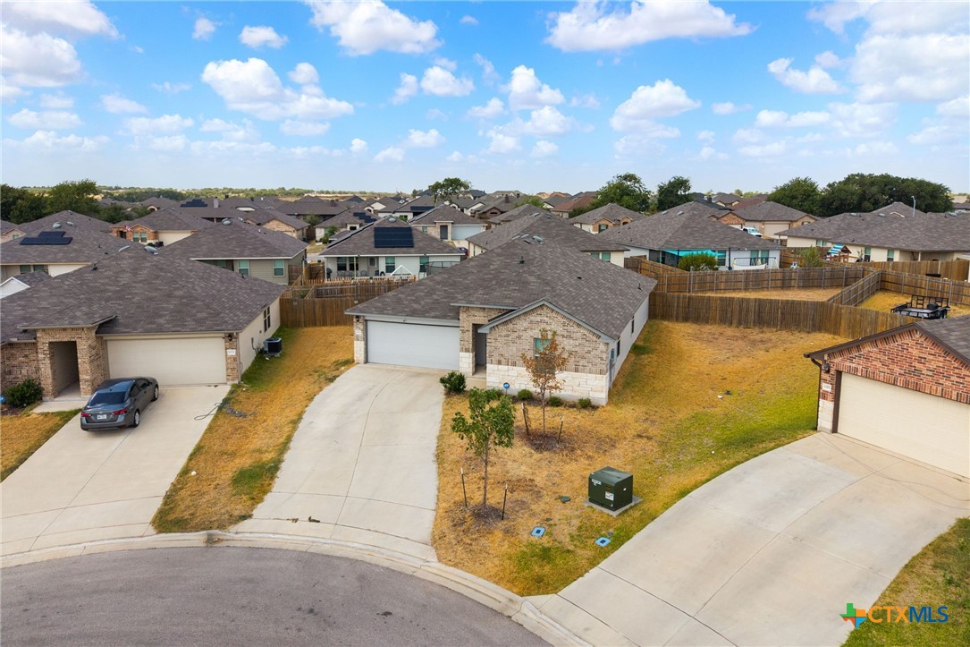 1012 Velvet Court Property Photo 20