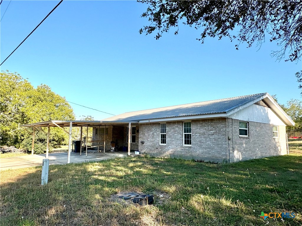 422 W Franklin Street Property Photo 2