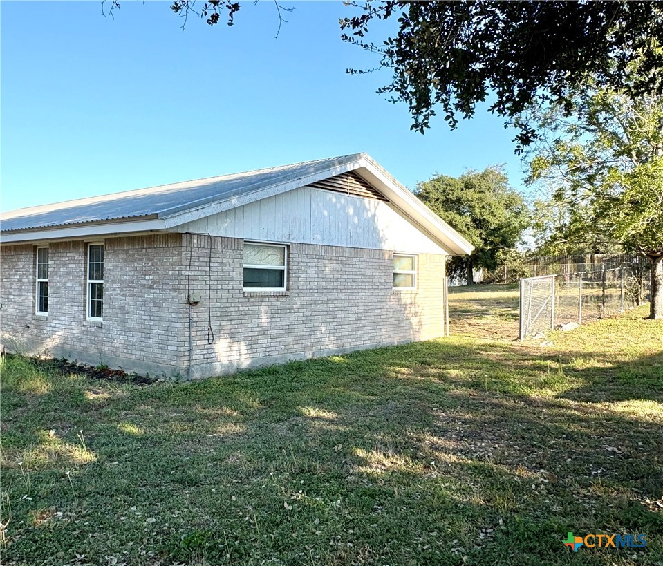 422 W Franklin Street Property Photo 16