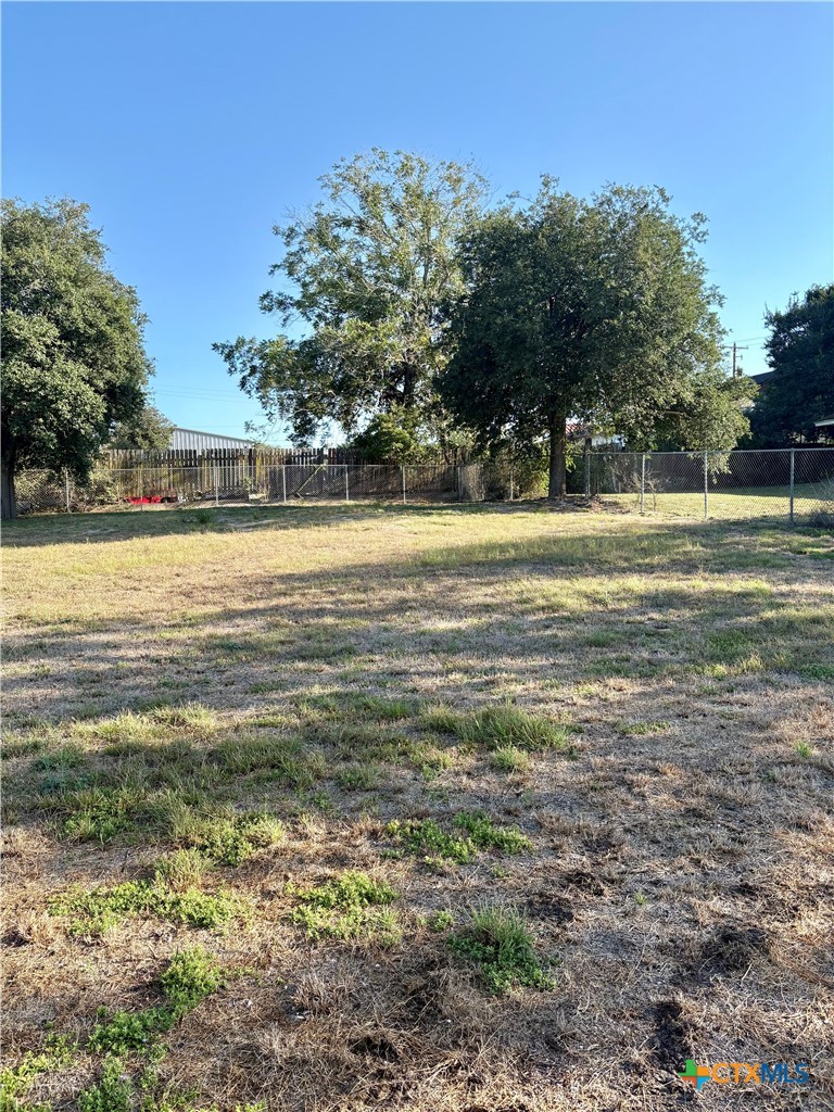 422 W Franklin Street Property Photo 17