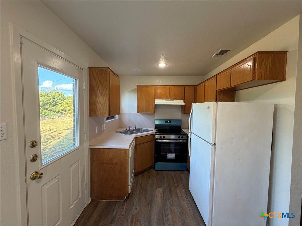 1107 Shanarae Circle A Property Photo 7