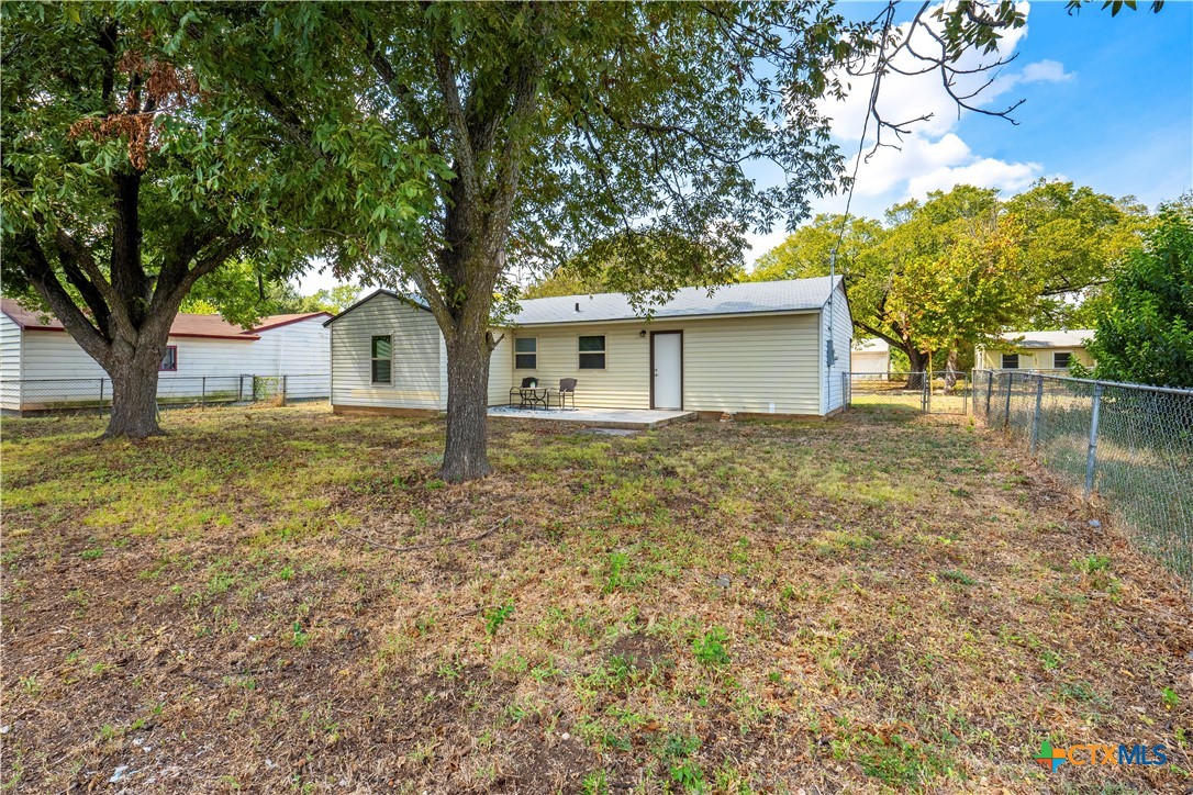 808 Crockett Drive Property Photo 26