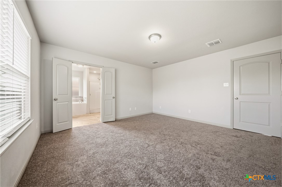 3038 Dade Loop Property Photo 13