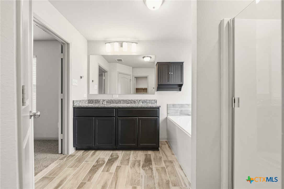 3038 Dade Loop Property Photo 15