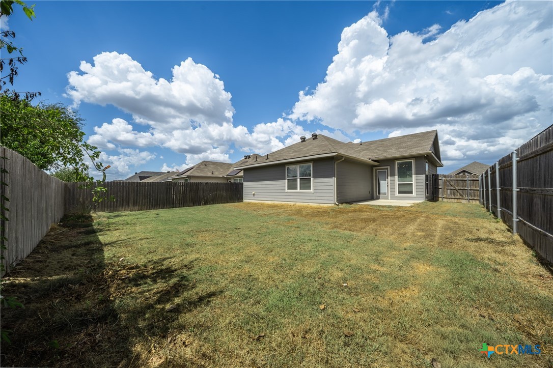 3038 Dade Loop Property Photo 27
