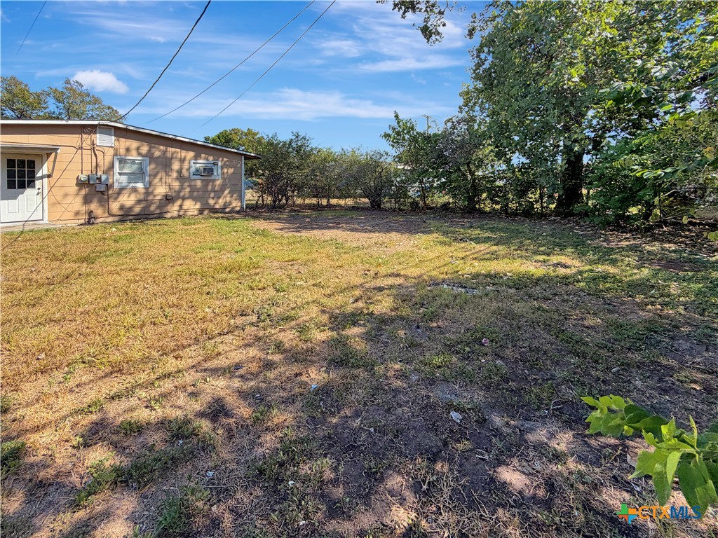 2907 Cypress Street Property Photo 11