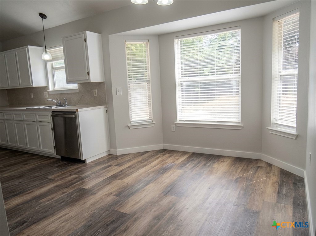 202 Appaloosa Drive Property Photo 4