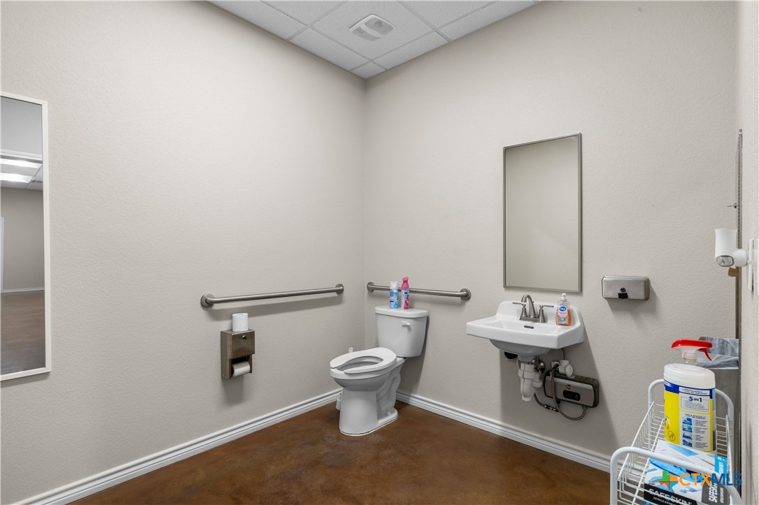 4383 Fm 439 Property Photo 7