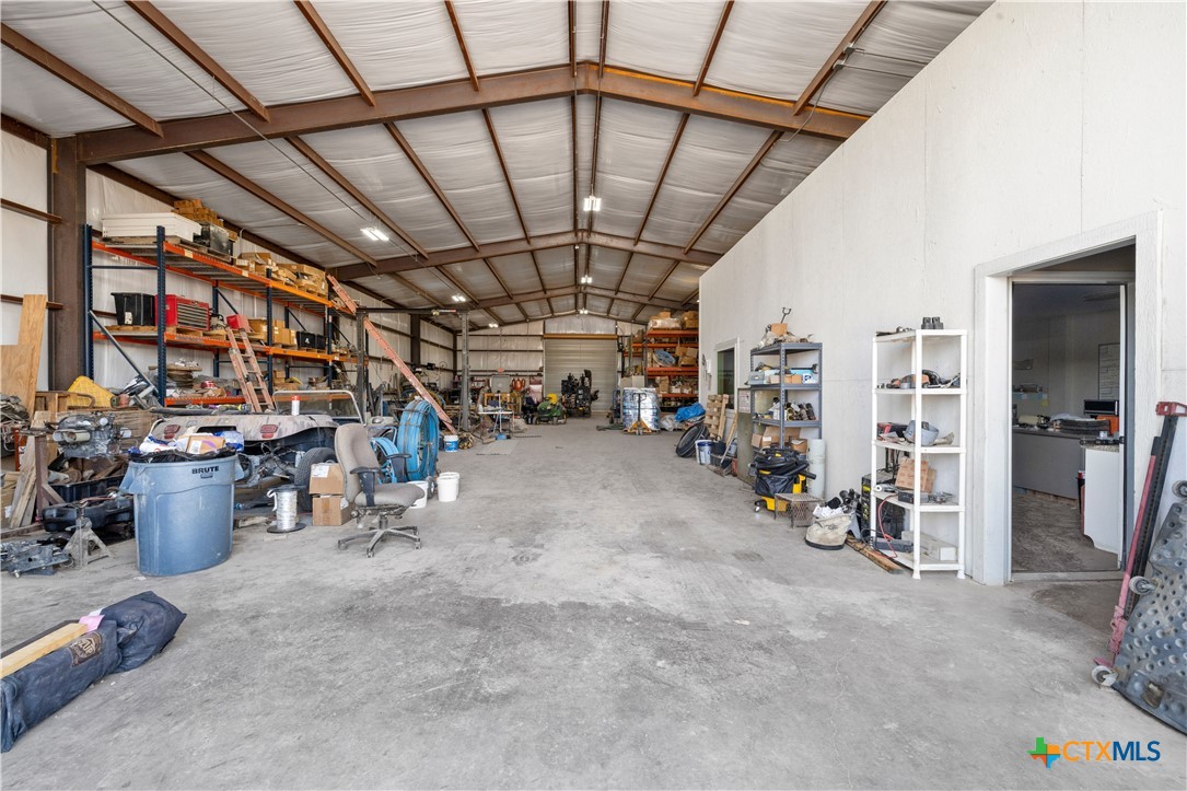 4383 Fm 439 Property Photo 8