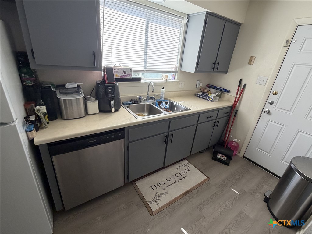 2407 Skylark Circle Property Photo 7