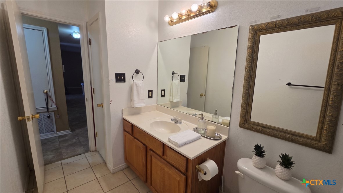 1904 Prestige Loop Property Photo 16