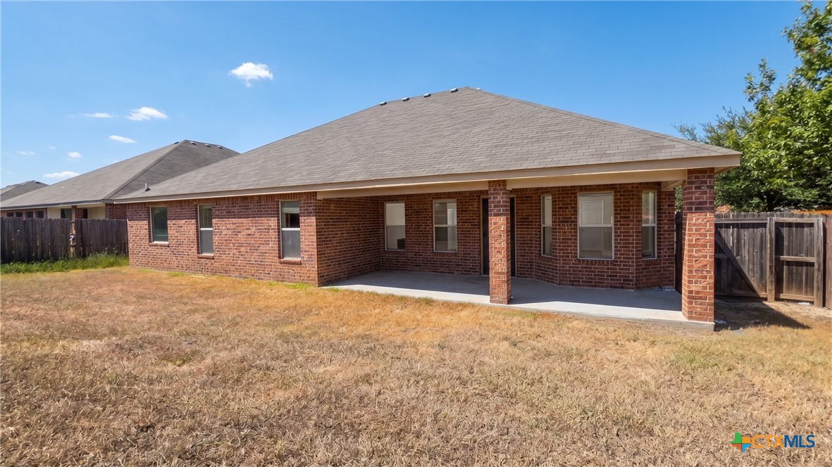 1904 Prestige Loop Property Photo 19