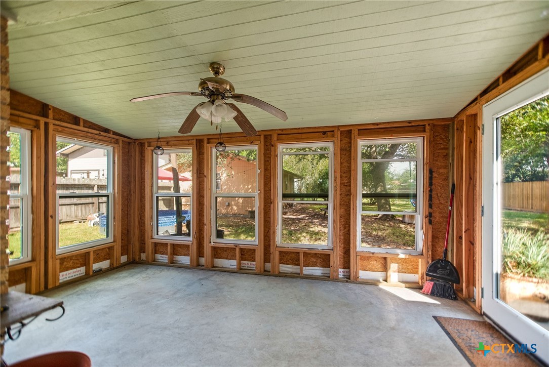 1601 Avalon Street Property Photo 32
