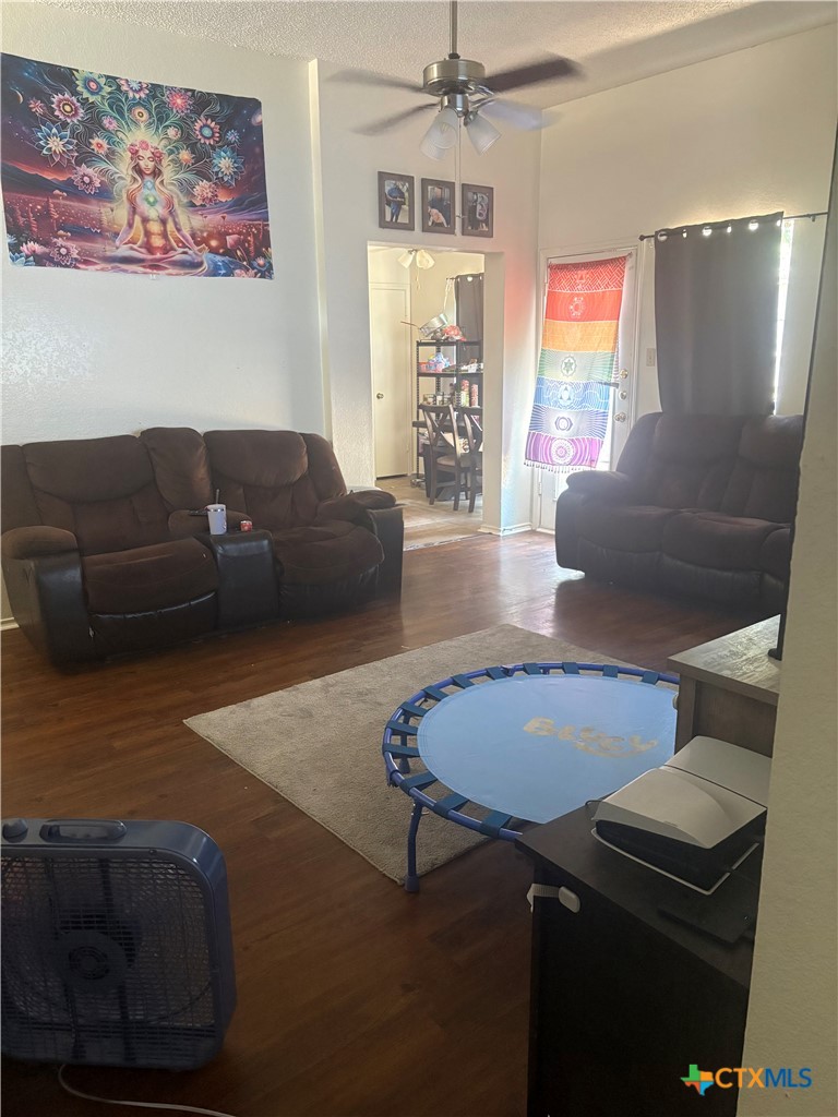 2301 Cactus Drive Property Photo 6