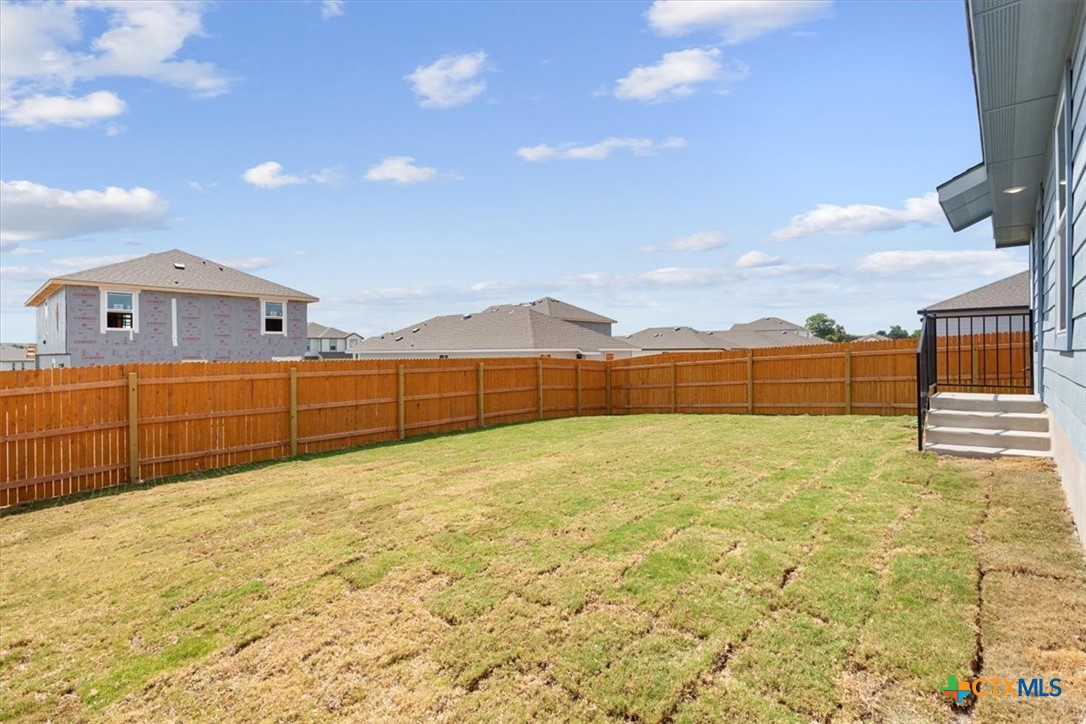 1122 Newey Circle Property Photo 25
