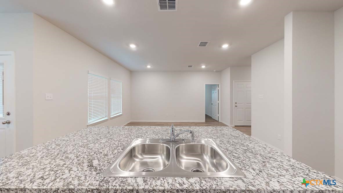 229 Quarter Horse Road Property Photo 6