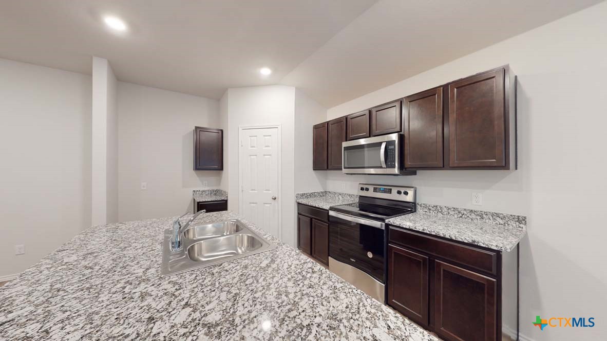229 Quarter Horse Road Property Photo 7