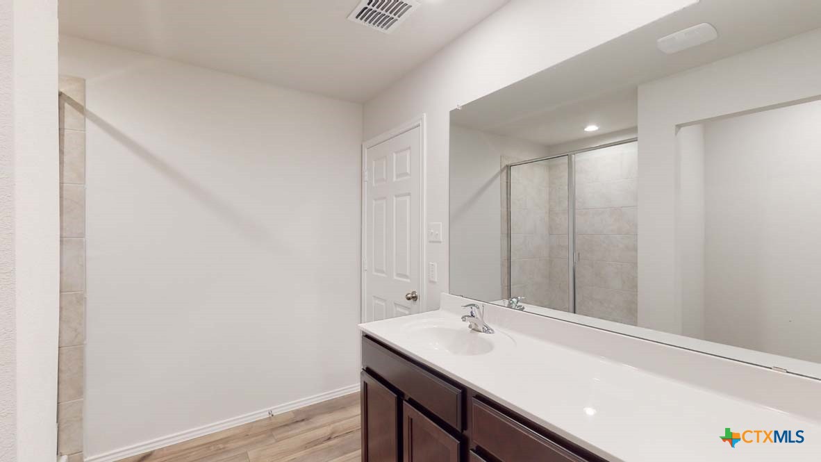 229 Quarter Horse Road Property Photo 12