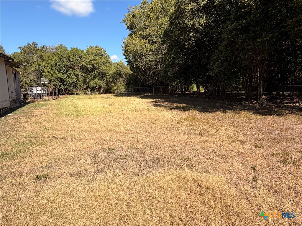 812 Gravel Street Property Photo 3