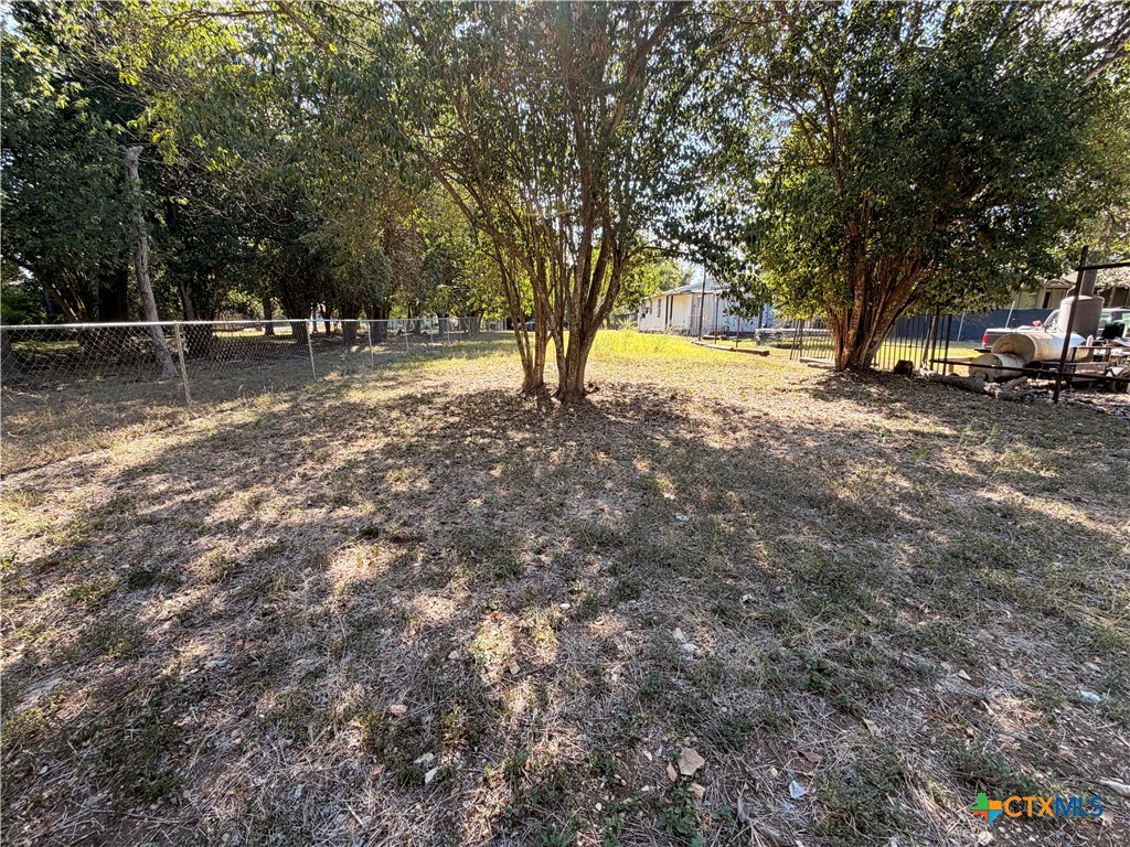812 Gravel Street Property Photo 4