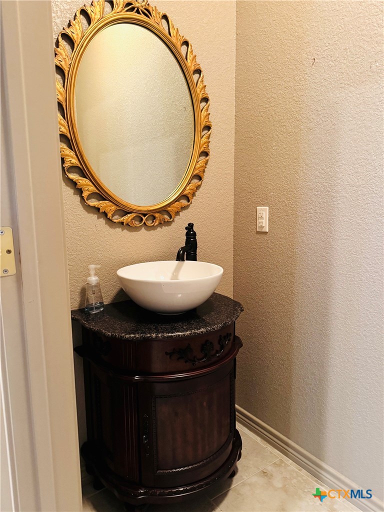 612 River Oaks Drive Property Photo 25