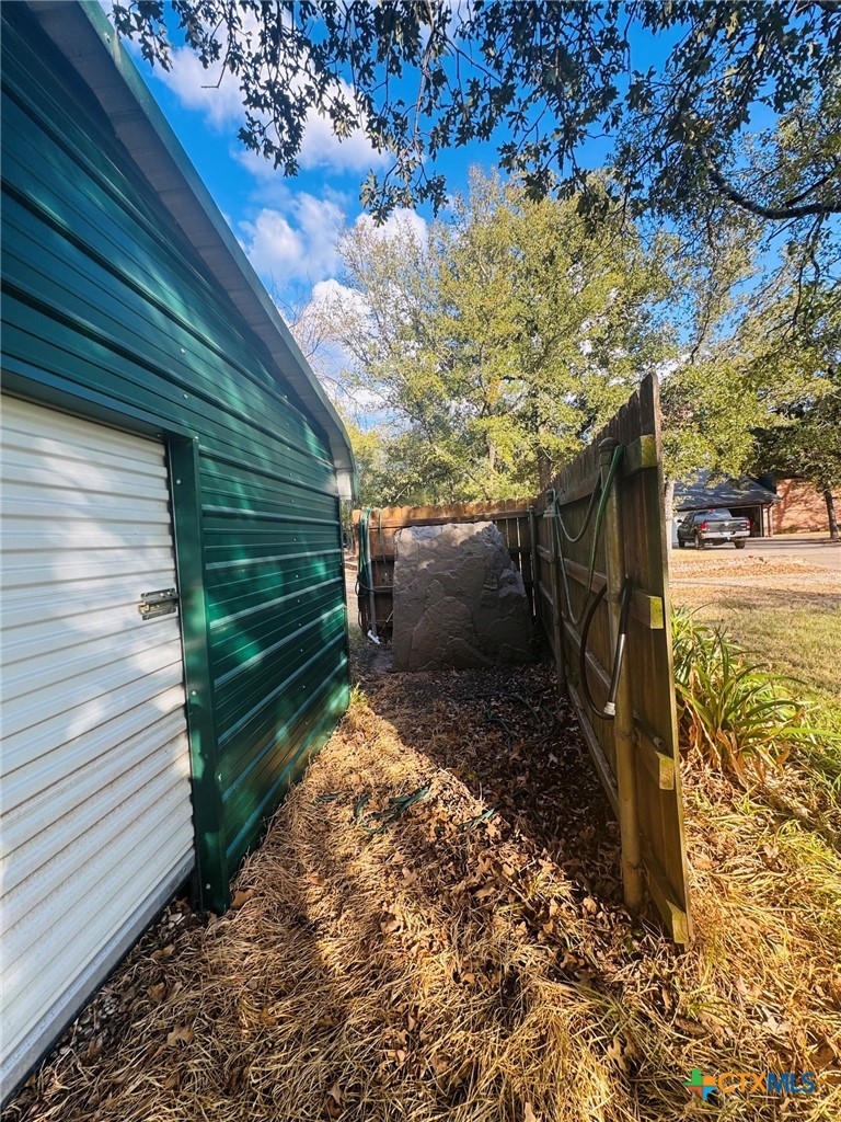 612 River Oaks Drive Property Photo 32