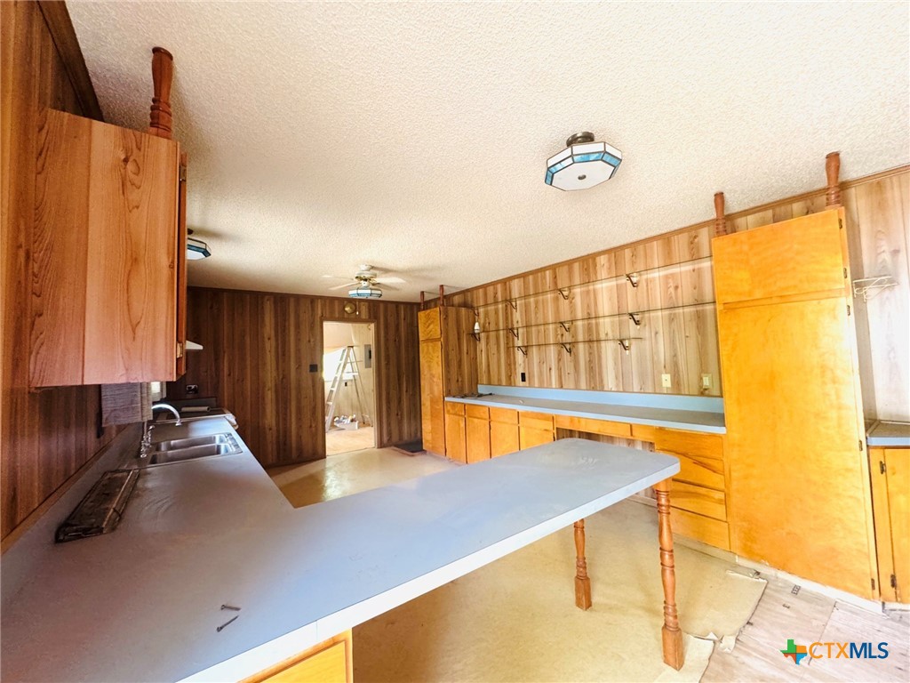 823 Mountain Road Property Photo 7