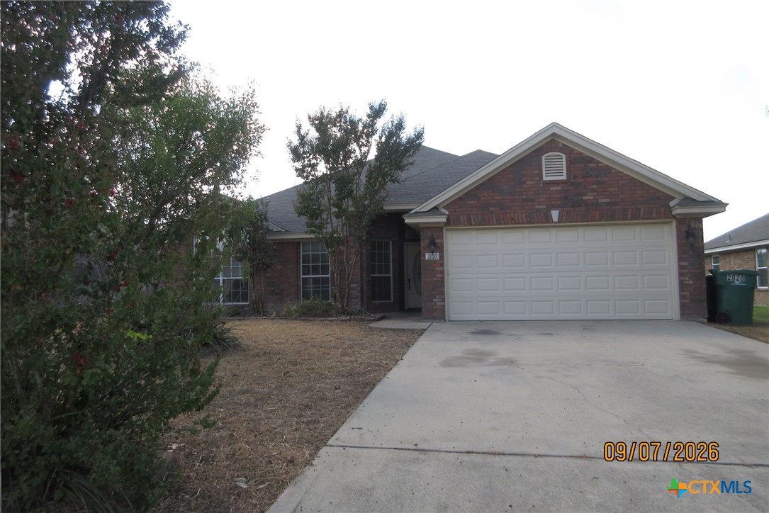 2020 Merlin Drive Property Photo 1