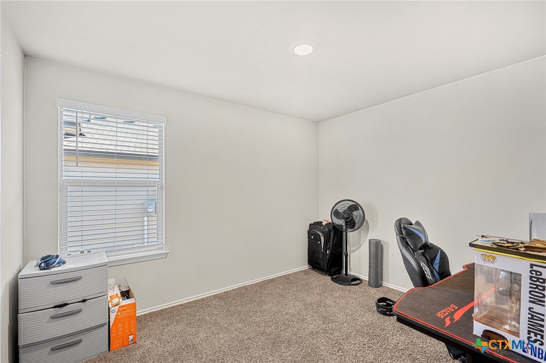 2354 Aylesbury Drive Property Photo 17