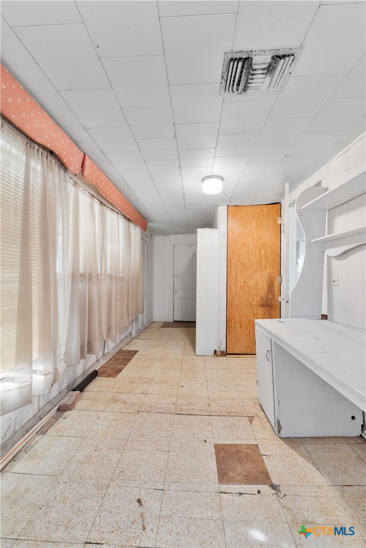 113 S Pumphrey Street Property Photo 19