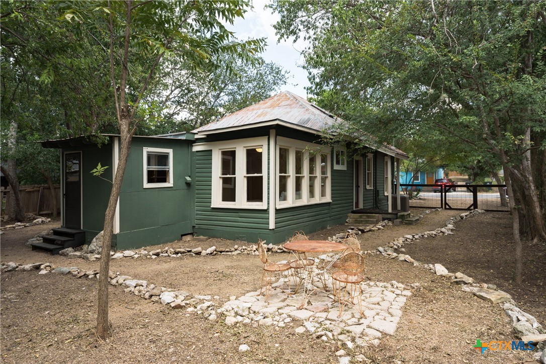 524 Lindsey Street Property Photo 26