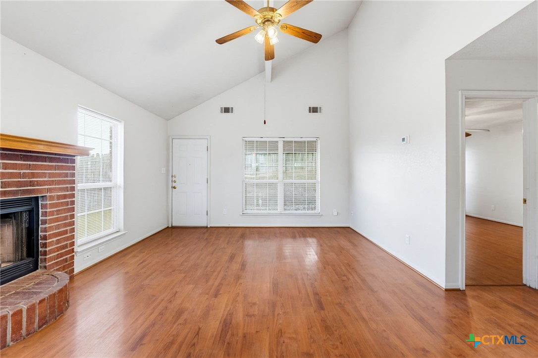 507 Clara Drive Property Photo 5