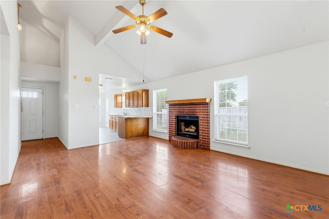 507 Clara Drive Property Photo 6