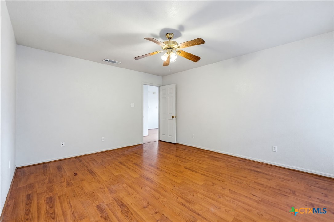 507 Clara Drive Property Photo 13