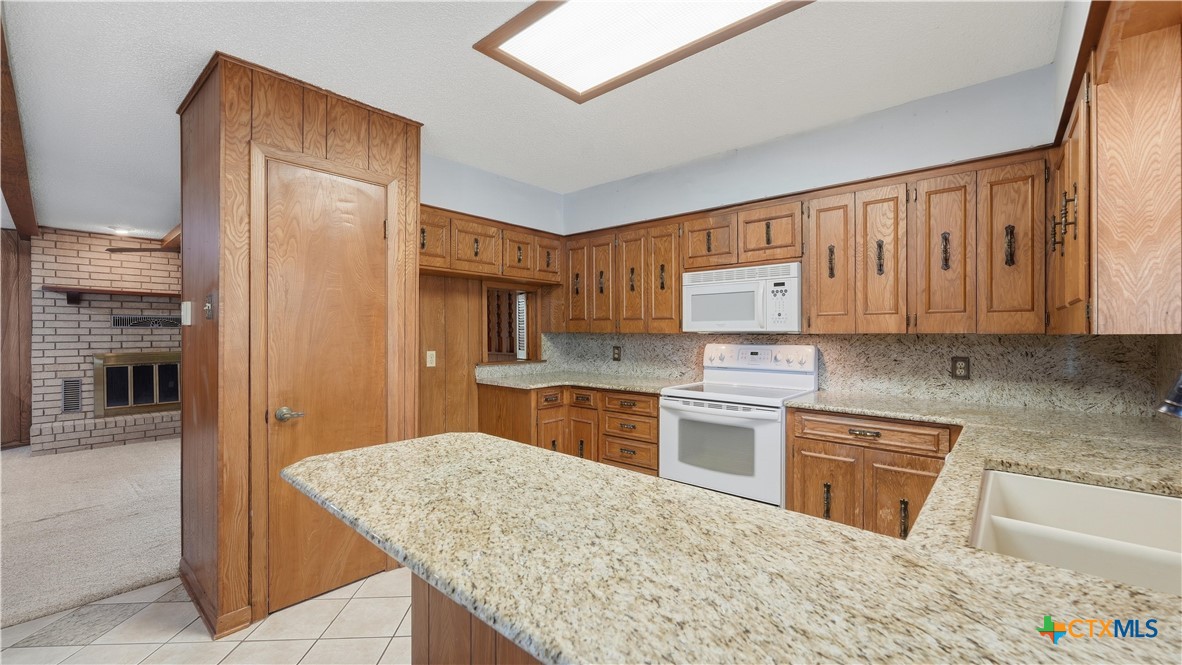 1314 Canary Lane Property Photo 12