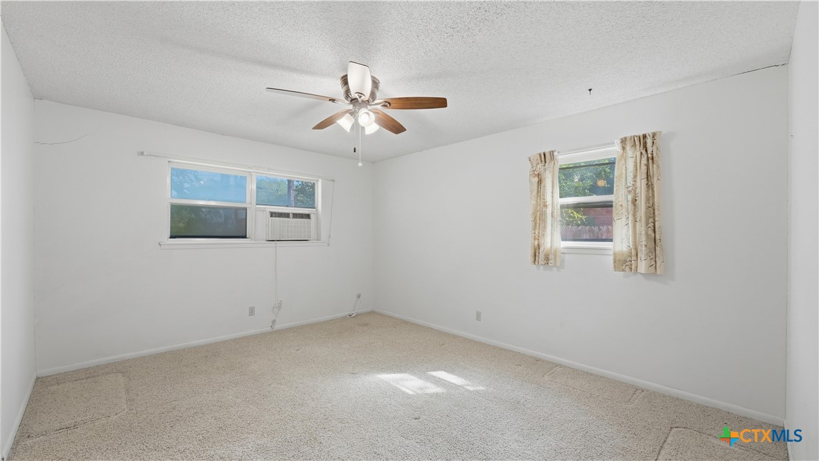 1314 Canary Lane Property Photo 16