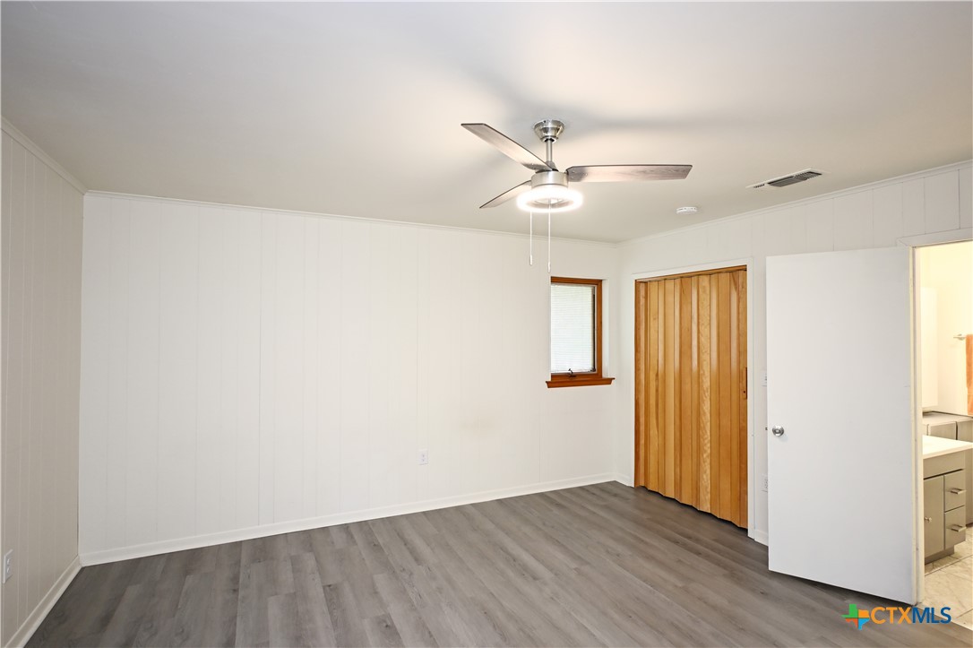 1133 Fox Run Circle Property Photo 18