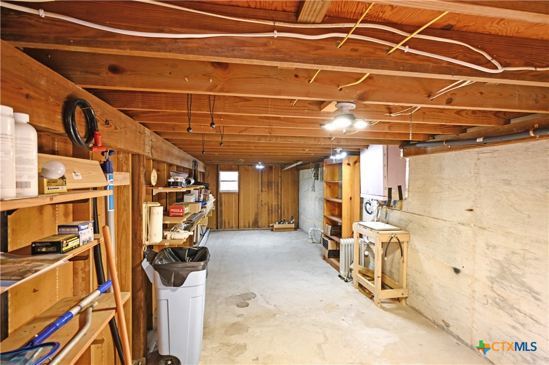 1133 Fox Run Circle Property Photo 32