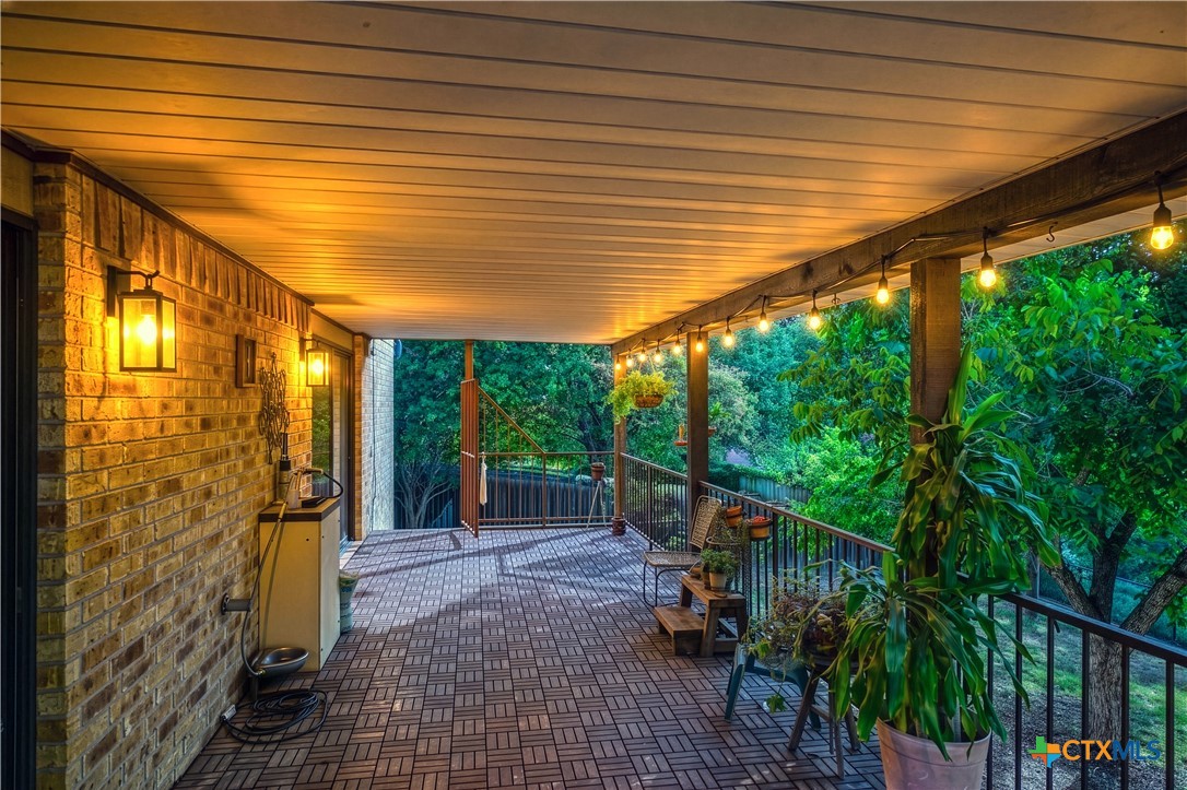 1133 Fox Run Circle Property Photo 33