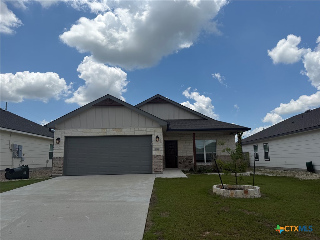 1619 Sideoats Lane Property Photo 1