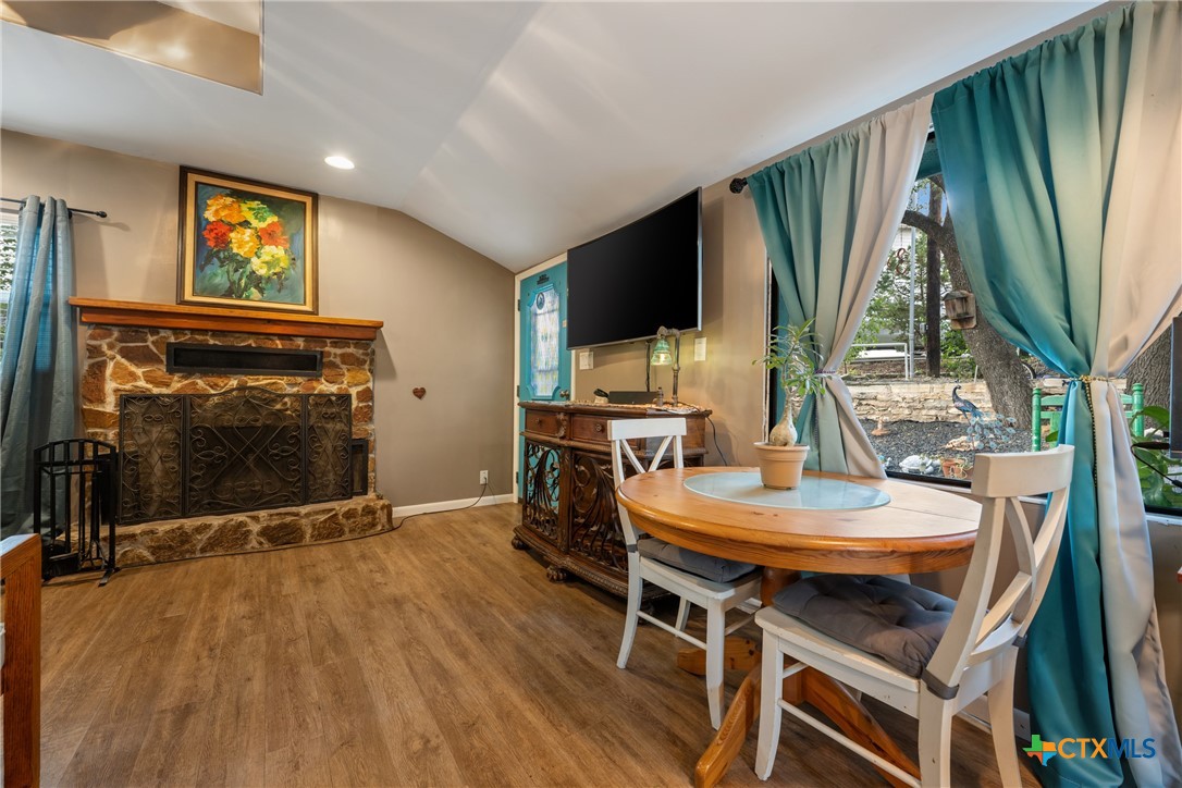 18307 E Lakeview Drive Property Photo 11