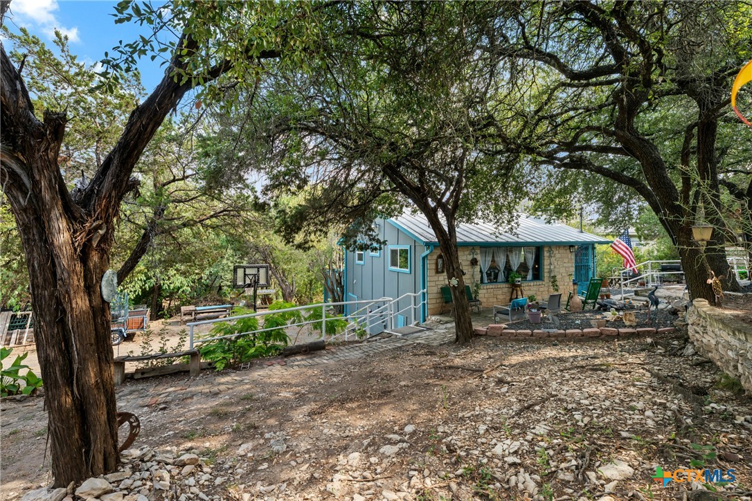 18307 E Lakeview Drive Property Photo 28