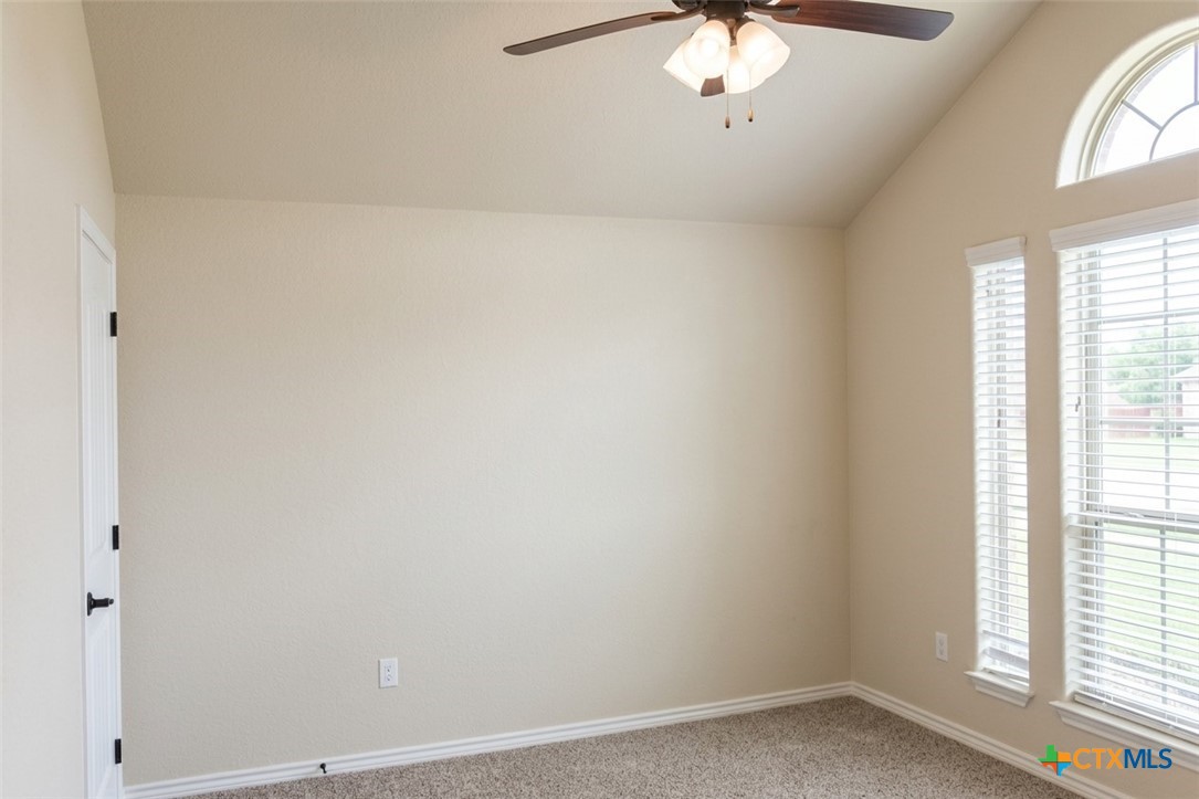 2509 Meadow Lark Drive Property Photo 15