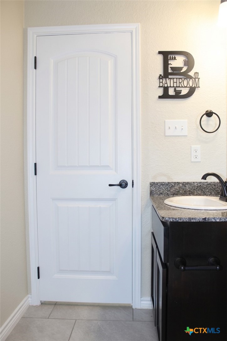 2509 Meadow Lark Drive Property Photo 18
