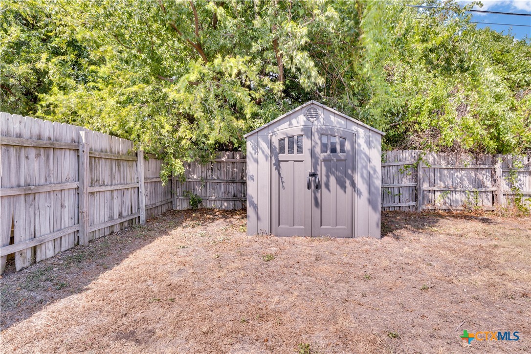 3209 Windfield Drive Property Photo 13
