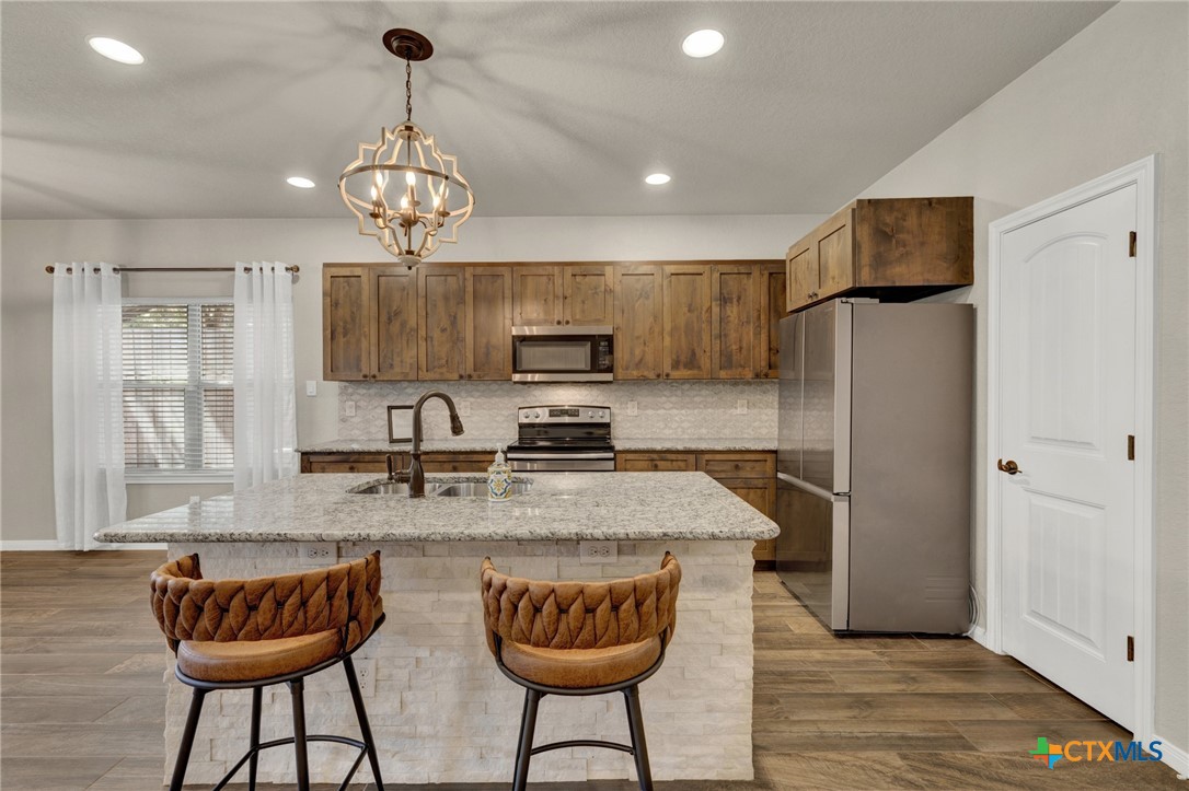 570 Forest Crest Property Photo 10