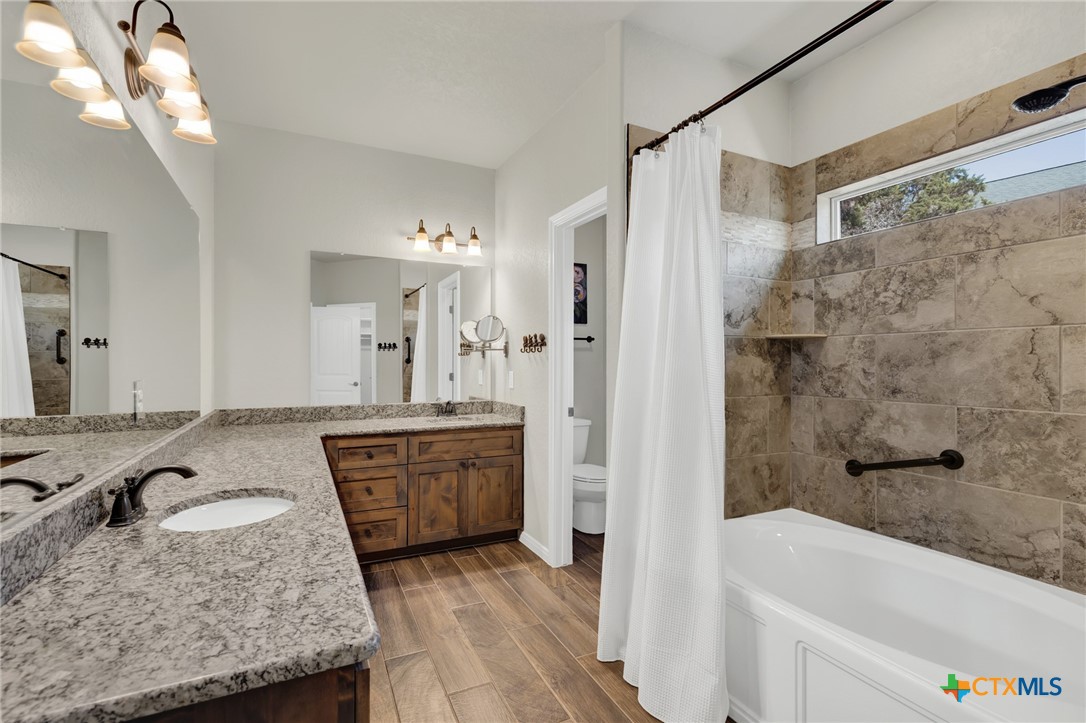 570 Forest Crest Property Photo 15