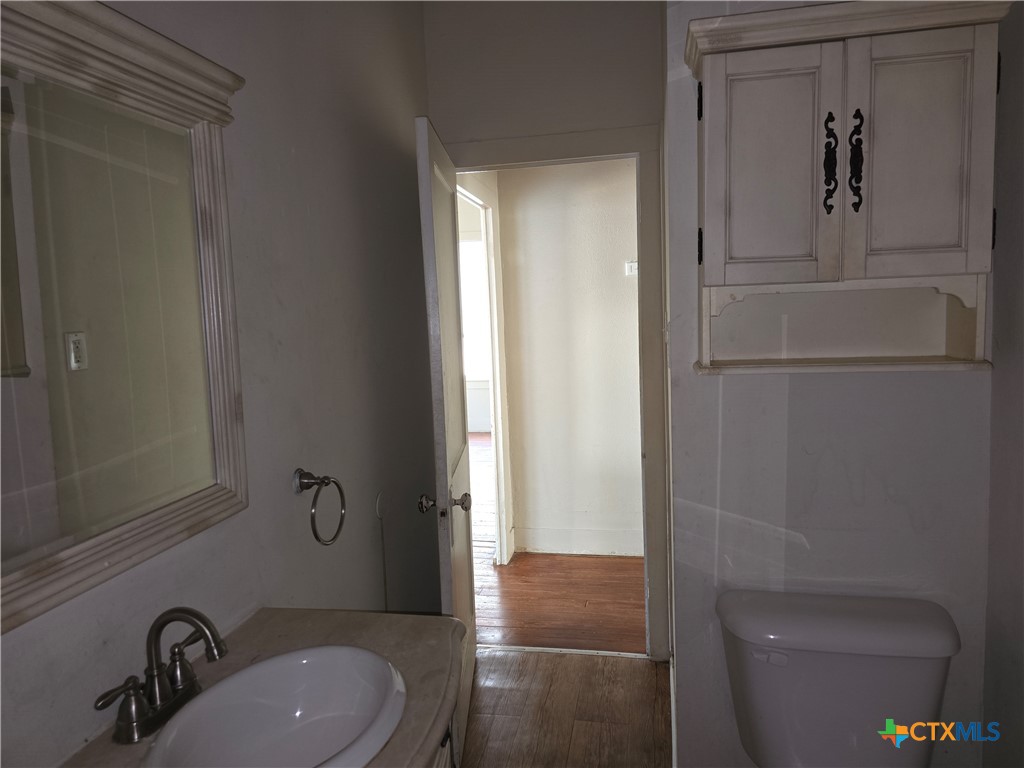 605 Park Street Property Photo 15