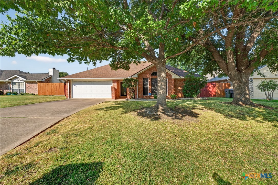 706 Pecos Drive Property Photo 2