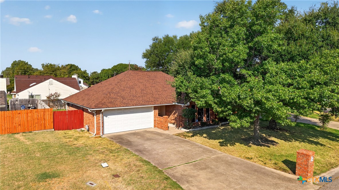706 Pecos Drive Property Photo 4